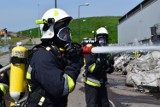 Pożar składowiska odpadów w Rybniku. 110 strażaków ćwiczyło w Boguszowicach