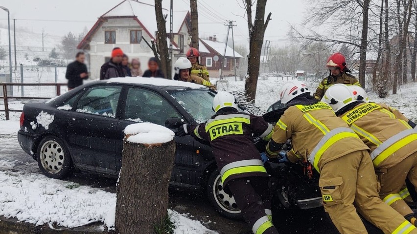 W Polnej doszło do wypadku w wyniku, którego jeden samochód...