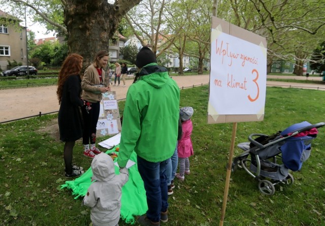 W sobotę na Jasnych Błoniach w Szczecinie odbyła się ekogra terenowa „Matka jest tylko jedna”. 

Zobacz zdjęcia! >>>