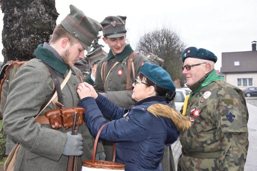 Pomnik powstańców wlkp. w Szubinie odsłonięty i poświęcony