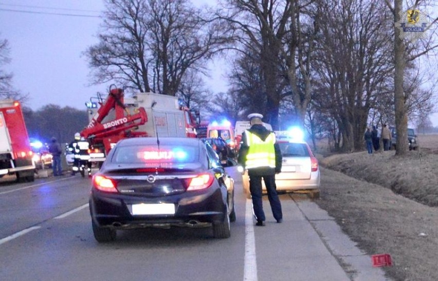 Miradowo. Wypadek na berlince: 3 osoby ranne  ZDJĘCIA