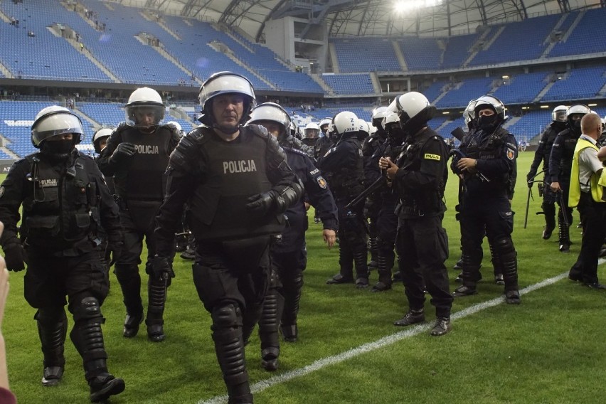 Lech - Legia: Ilu zatrzymanych po meczu? "W mieście było spokojnie"