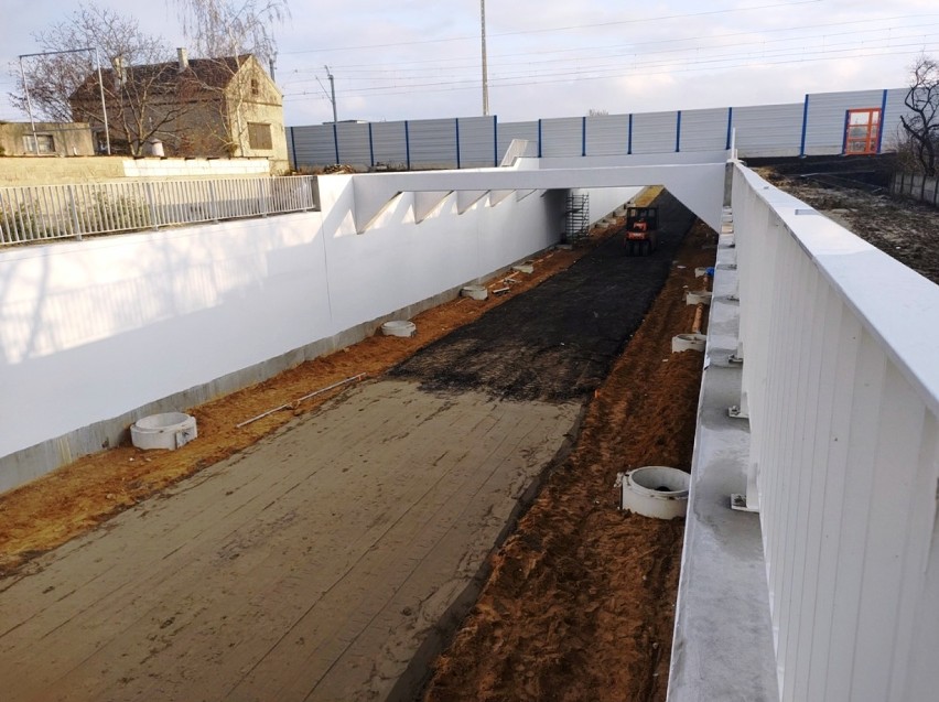 Kościan. Trwa budowa wiaduktu i tunelu na ul. Gostyńskiej. Mamy nowe zdjęcia