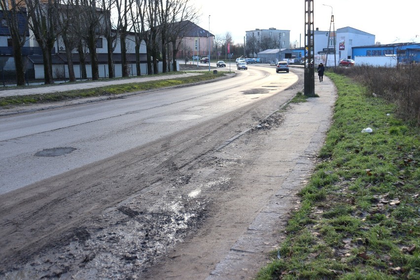 - W Łęczycy projekt dotyczy budowy ścieżki rowerowej oraz...