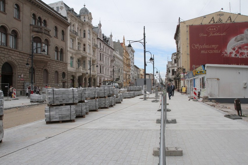 Tak 11 czerwca prezentował się odcinek ulicy Piotrkowskiej...