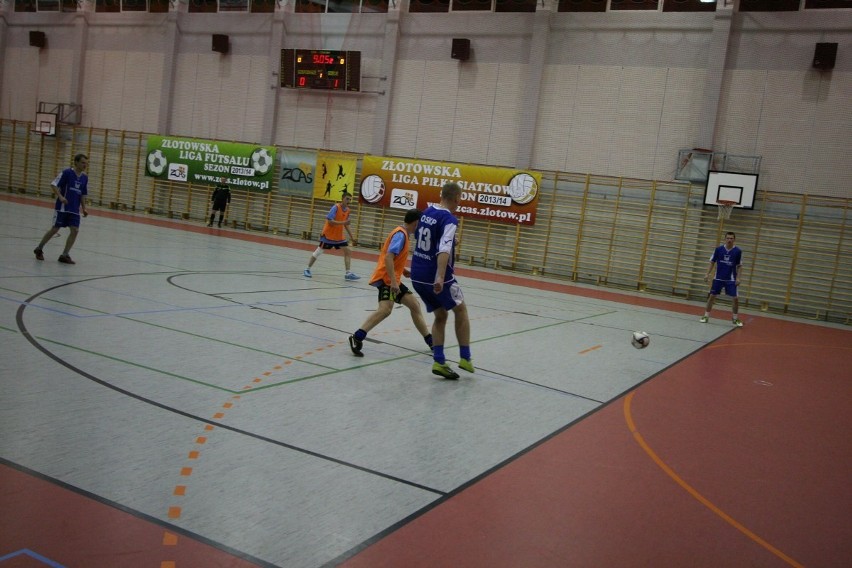Futsal w Złotowie 2 kolejka
Unimetal - De-formacja...