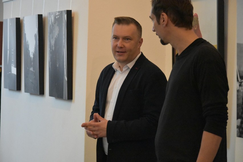 Wystawa zdjęć Patryka Bułhaka w Galerii „Ratusz" w Zamościu. Zobacz zdjęcia z wernisażu 