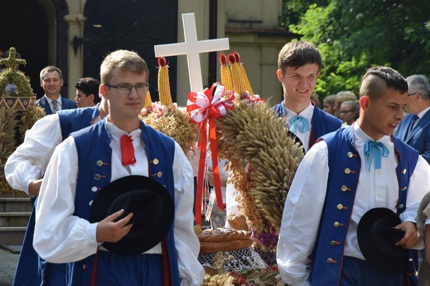 Święto Plonów Powiatu Pleszewskiego na ludową nutę z zespołem Śląsk