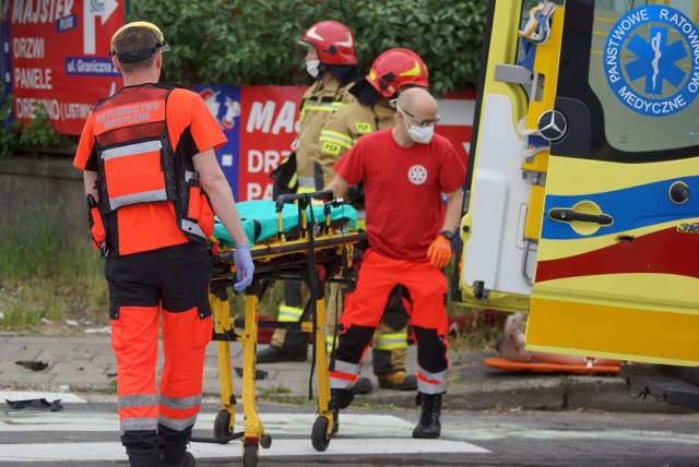 Wypadek w Kaliszu. Zderzenie aut na skrzyżowaniu Polnej i alei Wojska Polskiego