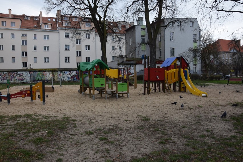 Place zabaw i siłownie plenerowe ponownie otwarte od poniedziałku