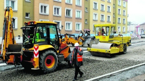 Największe szanse na pracę są w firmach budowlanych i drogowych