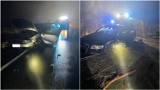 Wypadek na DK 73 w Radwanie. Jedna osoba trafiła do szpitala po zderzeniu samochodów. Jedno z aut wpadło w ogrodzenie [ZDJĘCIA]