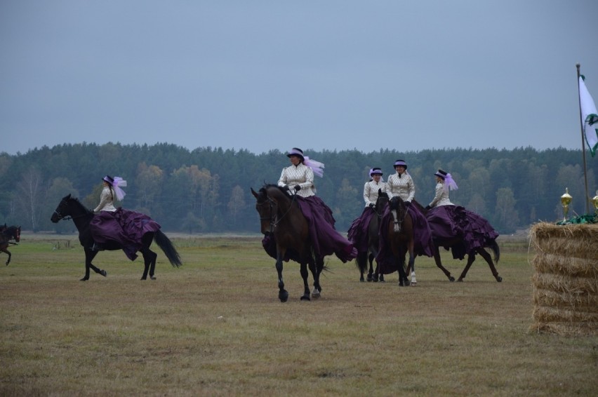 Hubertus jeździecki w Spale