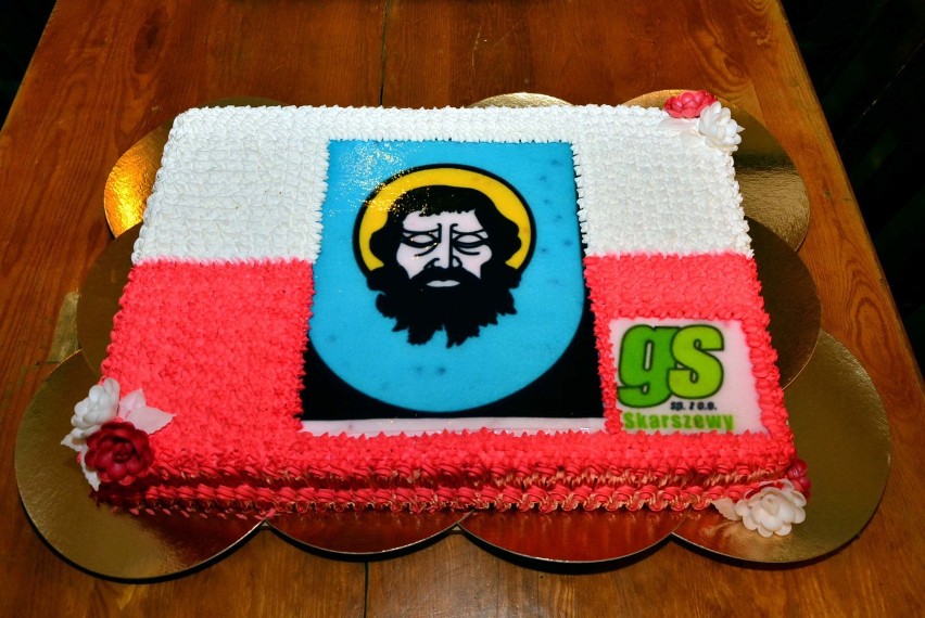 Skarszewy 11 listopada: Uroczystość ze specjalnym tortem