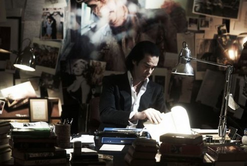 W piątek zobaczymy film o Nicku Cave - „20 000 dni na Ziemi”