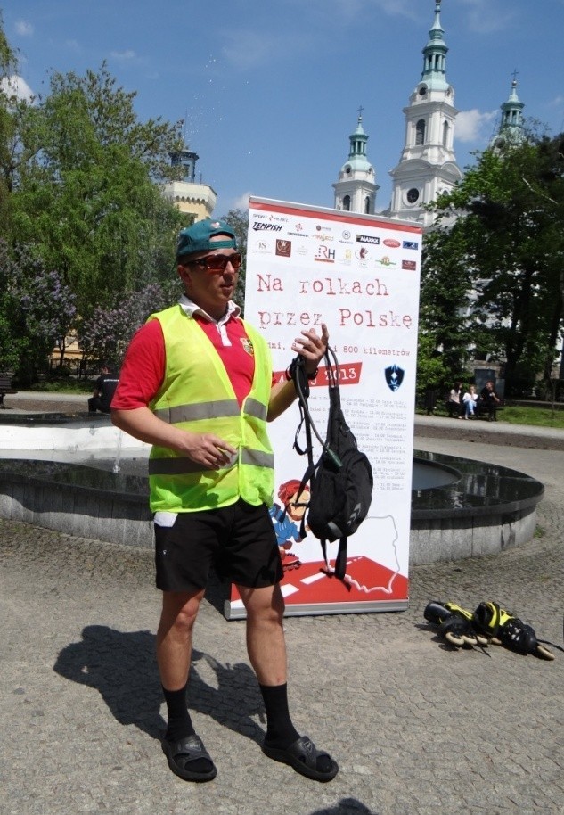 Adam Gołąb, który przemierza Polskę na rolkach, 10 maja odwiedził Radomsko