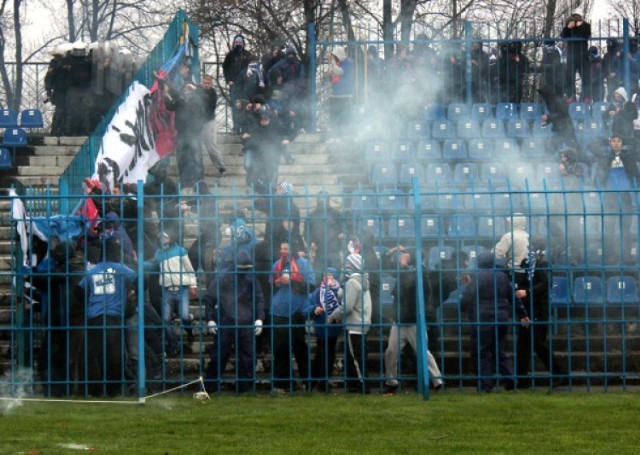 Komisji Ligi Ekstraklasy ukarała Ruch Chorzów i Górnik Zabrze za ...