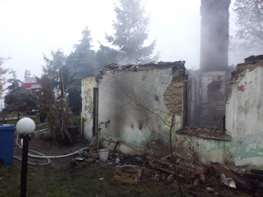 W pożarze w Koźlątkowie zginął 75-letni mężczyzna