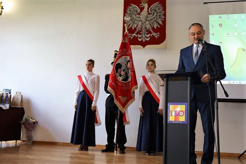 Pożegnano maturzystów w ZS im. Jana Henryka Dąbrowskiego w Sławnie. Zdjęcia