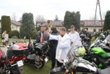 Motoświęconka 2023 w Strzałkowie koło Radomska. Święcenie pokarmów przygotowanych przez motocyklistów. ZDJĘCIA