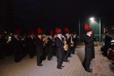 Górnicy z orkiestry KWB Bełchatów o świcie obudzili mieszkańców Bełchatowa
