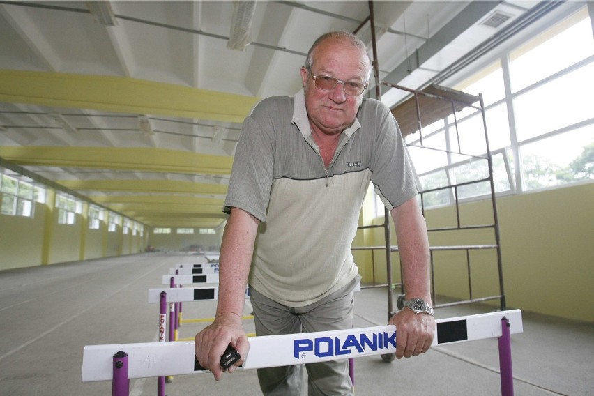 - Stanisław Grędziński (ur.1945 - zm.19 stycznia 2022) – mistrz Europy w biegu na 400 m oraz w sztafecie 4*400 m
