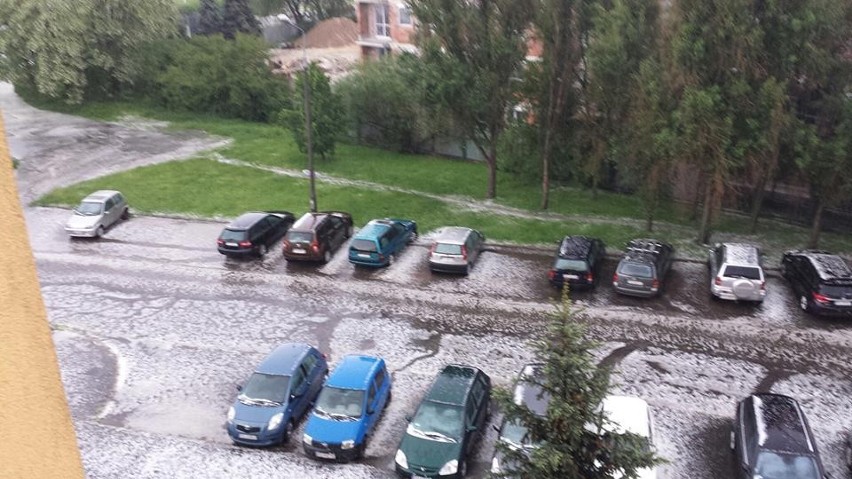 Burza, ulewa i gradobicie w Poznaniu