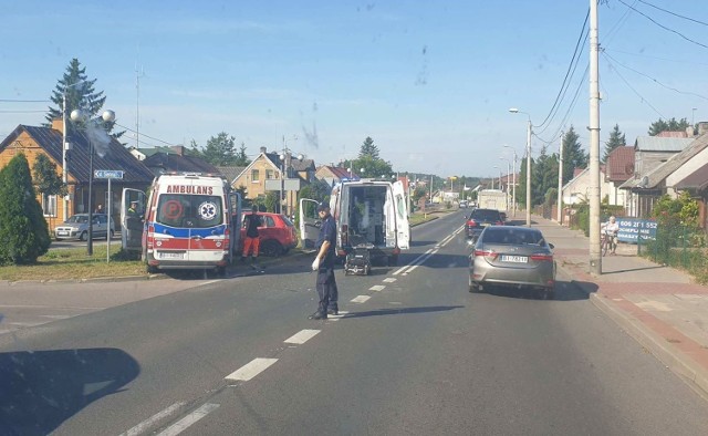 Zderzenie ambulansu z fordem w Sokółce