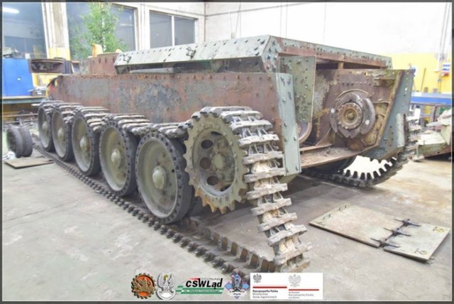 Trwa remont czołgu  Centaur mk I