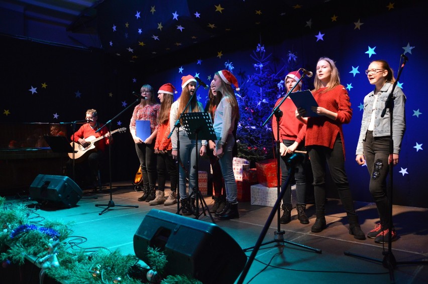 Wigilia seniorów w Białoborskim Centrum Kultury i Rekreacji (FOTO+VIDEO)