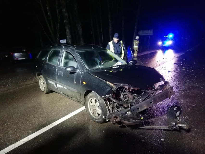 Wypadek w pobliżu Lipusza. Kierowca forda wydmuchał 2,45...