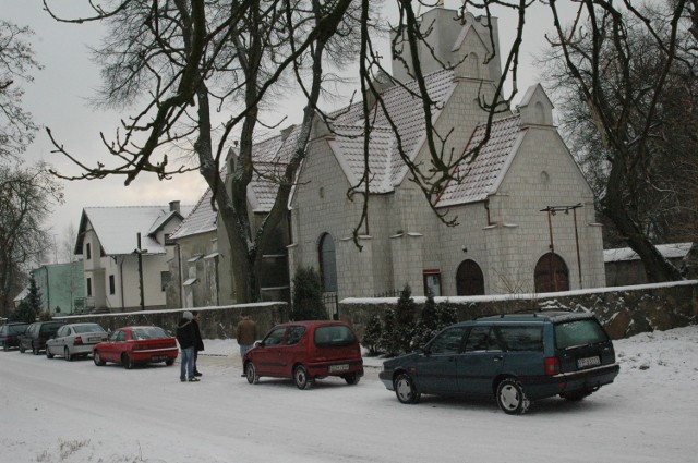 Kościół w Nieżychowicach