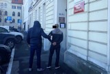 W Niemczu 30-latek rzucił się z siekierą na pokrzywdzonego. Trafił do aresztu