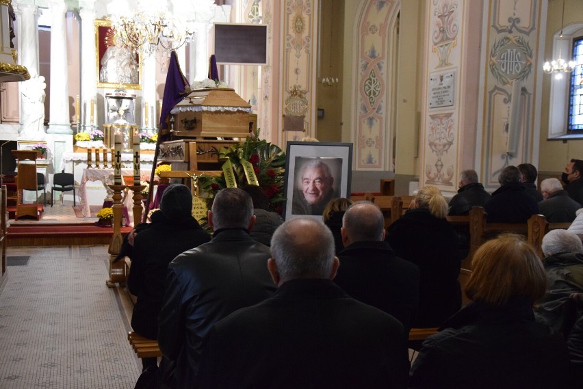 Ostatnia droga śp. Henryka Cudnika. Działacz sokólskich seniorów spoczął na cmentarzu w Sokółce