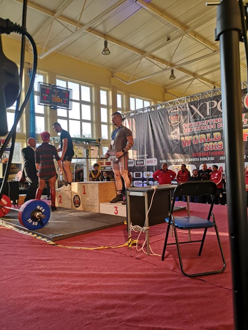 Hutnik z Grębocic trzeci w Pucharze Świata w trójboju siłowym