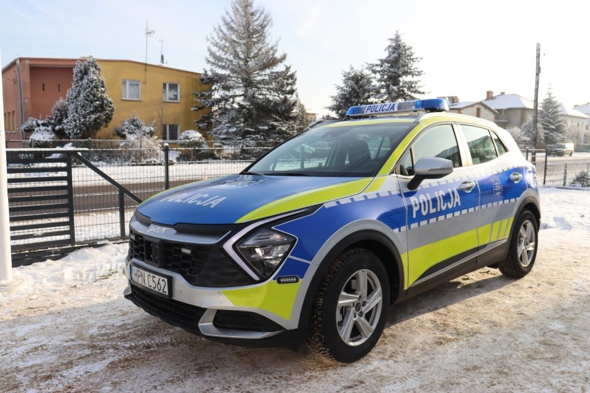 Nowa kia policyjna w Lipnicy. Samorządy dorzuciły się do zakupu | ZDJĘCIA