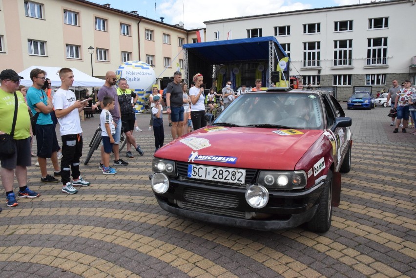 GT Festiwal 2020 w Wiśle. Weekendowy raj dla miłośników motoryzacji. Czego tu nie ma? Samochody rajdowe, off road, zabytkowe i motocykle