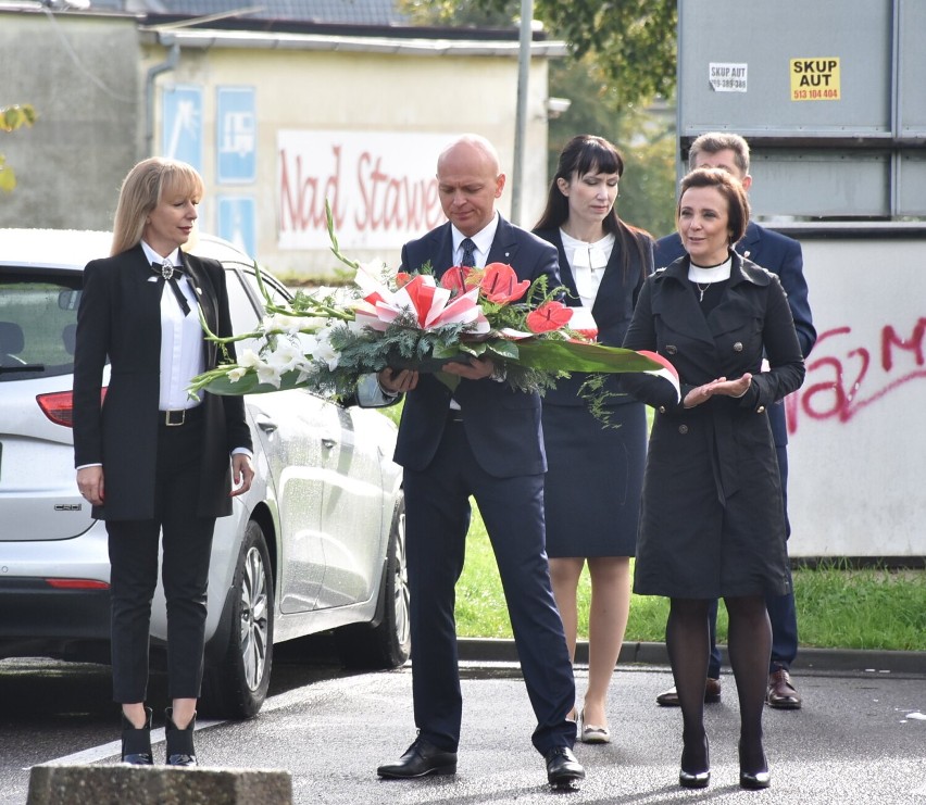 Malbork. Pomorskie obchody Dnia Krajowej Administracji Skarbowej z odznaczeniami i awansami. To miasto jest bardzo ważne dla celników