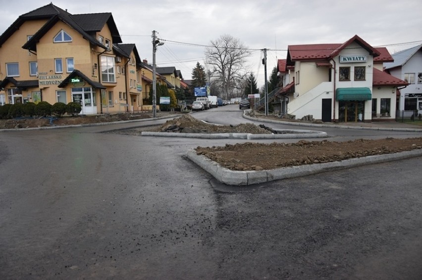 Nowy Sącz. Na osiedlu Helena powstaje rondo turbinowe [ZDJĘCIA]