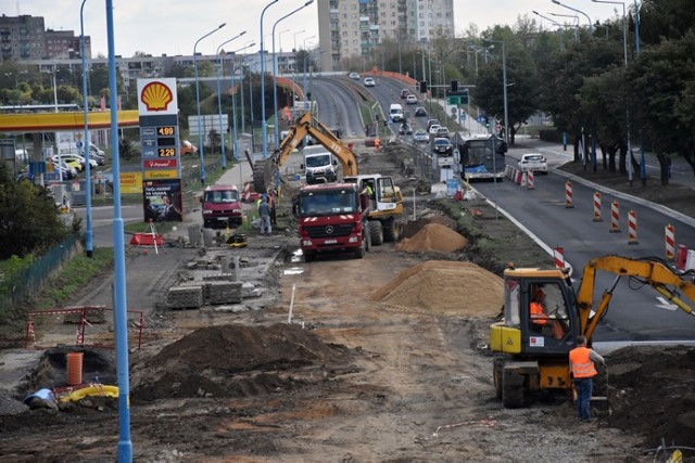 Przebudowa na alei Piłsudskiego w Legnicy.