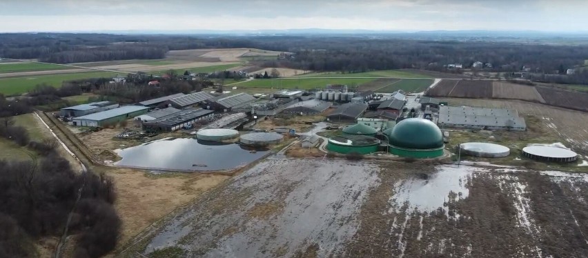 Biogazownia w Wielopolu zdaniem mieszkańców generuje duże...