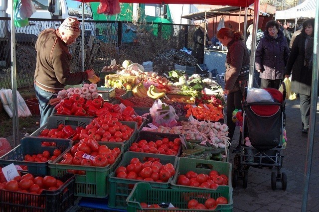 Rynek Narutowicza na Zawodziu