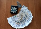 Piotrków: W kantorze chciał wymienić fałszywe banknoty ukraińskie. Znalazł je na śmietniku?