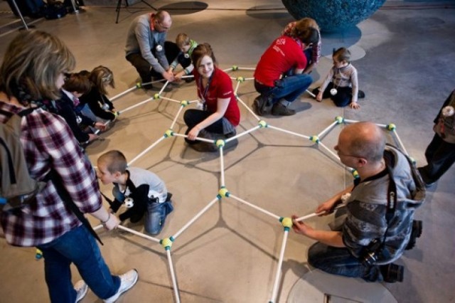 Warsztaty dotyczące rzeźby, fotografii i ilustracji. Muzeum ...