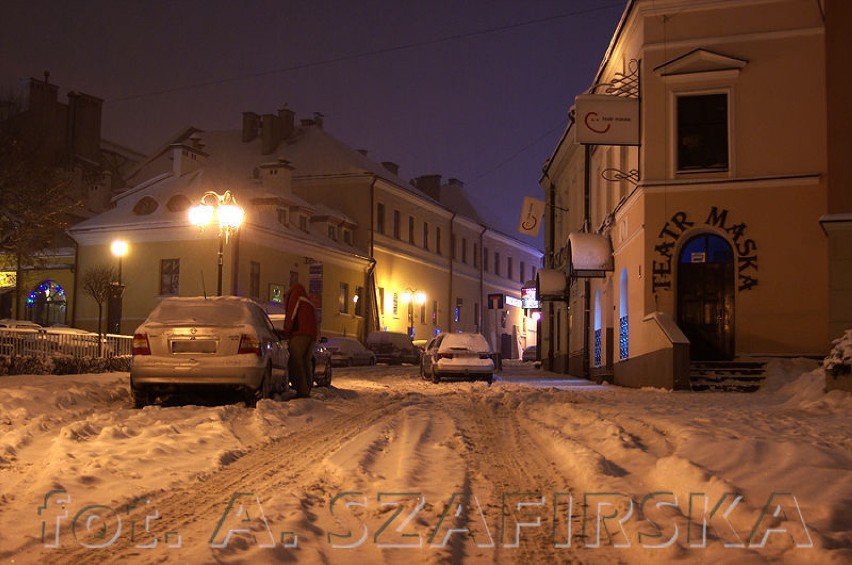 Śnieg pada na ulicę Mickiewicza. fot. Agnieszka Szafirska
