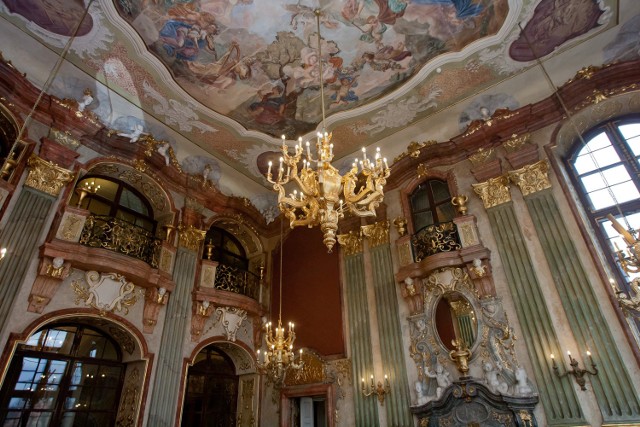Nie tylko Niemcy i Rosjanie wywozili z zamku Książ dzieła sztuki. Po wojnie cześć trafiła także do muzeów na terenie kraju