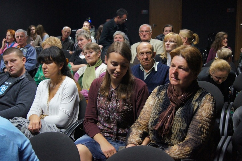 Koncert poezji śpiewanej „Piosenka Ci nie da zapomnieć" w...