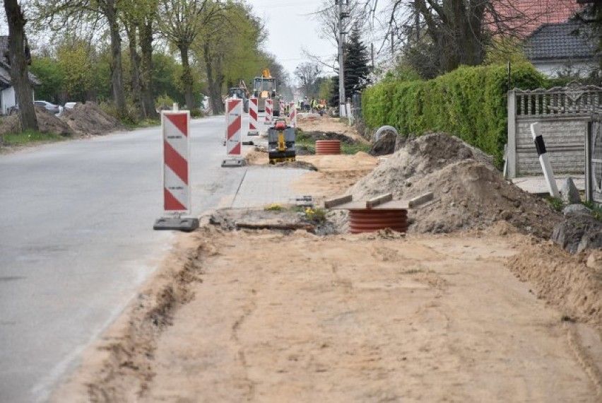 Września: Ścieżka rowerowa na trasie Gutowo Małe - Grzybowo - postęp prac [GALERIA, 25.04.2020]