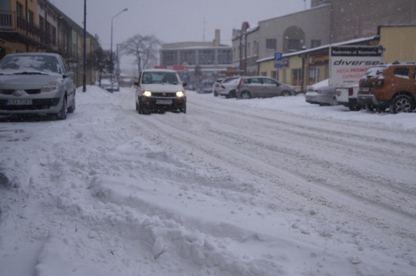 Zima w Radomsku warunki na drogach 8.02.21