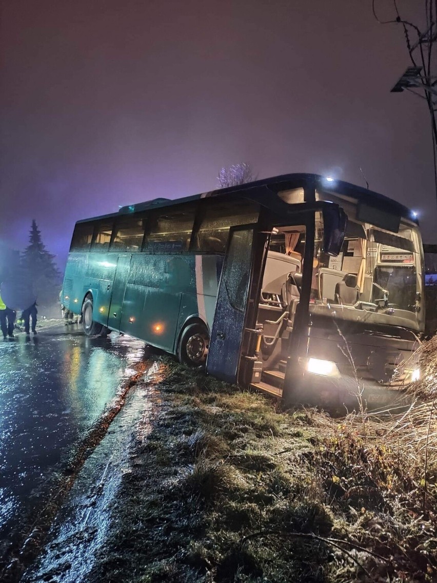 Z powodu gołoledzi na drogach kujawsko-pomorskich z 19 na 20...